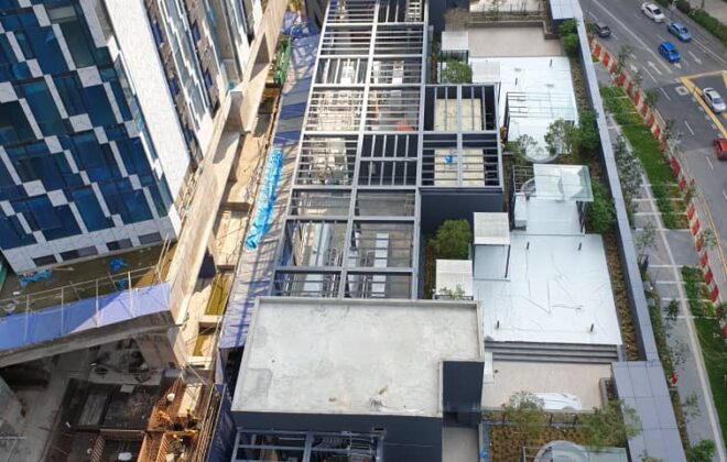 Star Residence · roof-frame installation